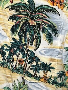 Hawaiian Tropical Shirt Men’s XL Tan Floral Rayon Button Up Aloha Hut Beach